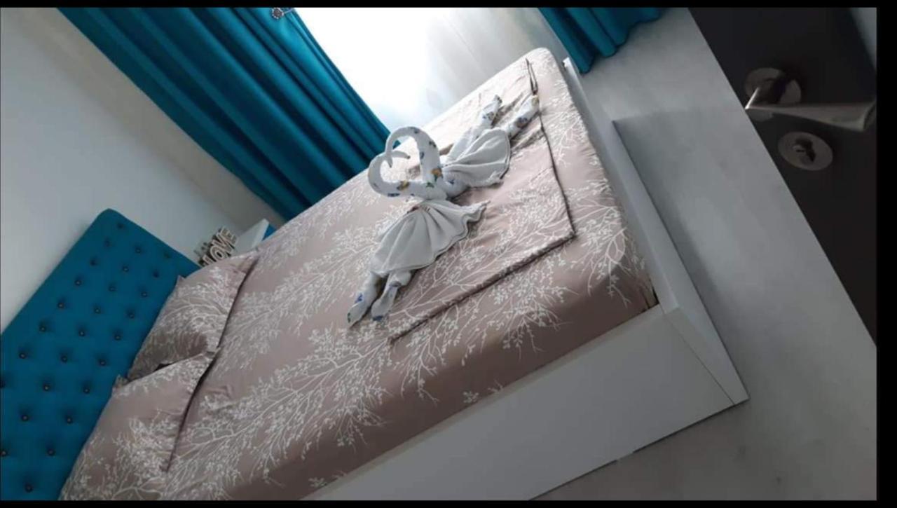 Apartament Katy Neversea Констанца Екстериор снимка